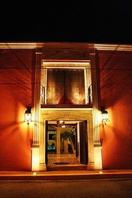 La Aurora Hotel Colonial