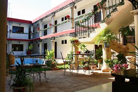 La Aurora Hotel Colonial