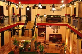 La Aurora Hotel Colonial