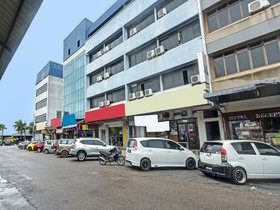 Oyo 90544 M&H Hotel
