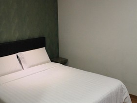 Hotel U And Me