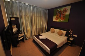 Biz Hotel