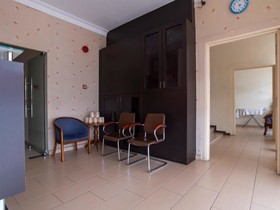 Hazris Hotel by OYO Rooms