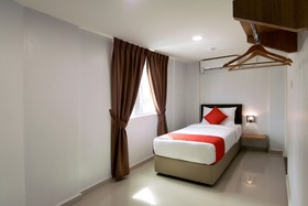 Room V @ Jalan Megat