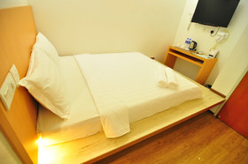 1 Million Hotel