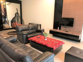 Casa Azlinda Muslim by Oyo Rooms