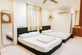 Clover Homestay
