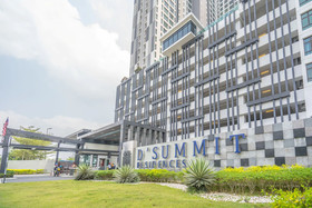 D'Summit Residences by OYO