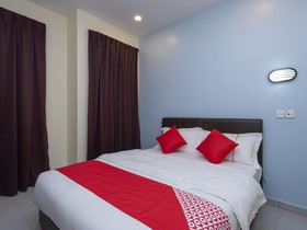 Fully House Hotel by OYO Rooms