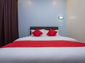 Fully House Hotel by OYO Rooms