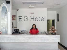 Fully House Hotel by OYO Rooms