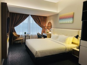 Glex Hotel Signature JB