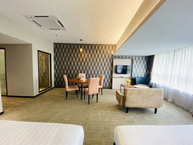 Glex Hotel Signature JB