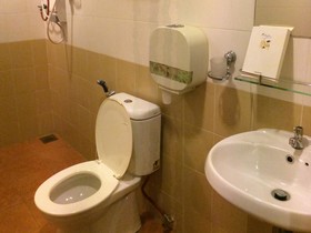 Grand Far East Hotel