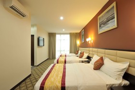 Hallmark Regency Hotel