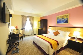 Hallmark Regency Hotel
