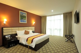 Hallmark Regency Hotel