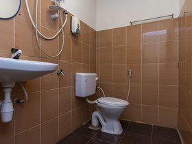 Harmony Hotel By Oyo Rooms