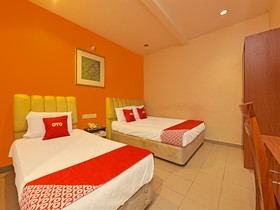 Hotel Sahara by OYO Rooms