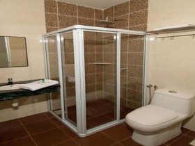 Hotel S Bee