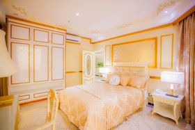 Lace Boutique Hotel