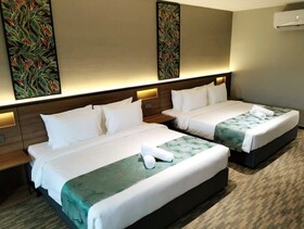 Nb Hotel