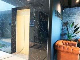 Nb Hotel
