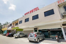 Rich Hotel by OYO Rooms