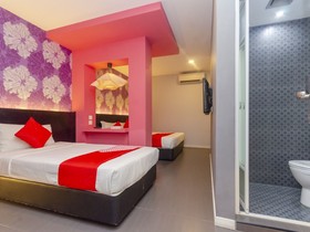 Rooms Boutique Hotel