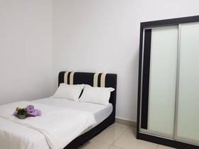 Suriamas Suites Condominum by OYO Rooms
