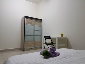 Suriamas Suites Condominum by OYO Rooms