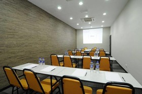 V3 Hotel
