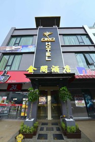 Oro Hotel