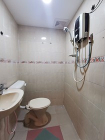 Oyo 90086 My Seven Days Inn