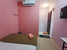 Oyo 90086 My Seven Days Inn