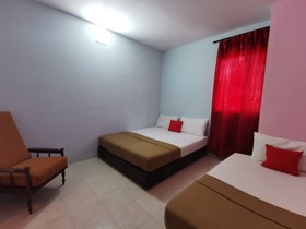Oyo 90086 My Seven Days Inn