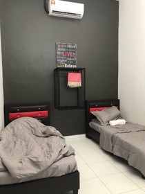 Homestay Bandar Putra 3 by Oyo Rooms