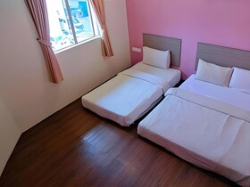 Dream House Hotel