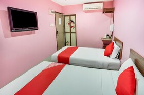 Dream House Hotel