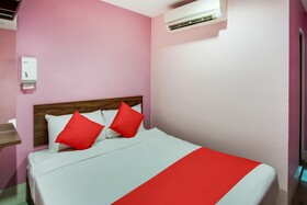 Dream House Hotel