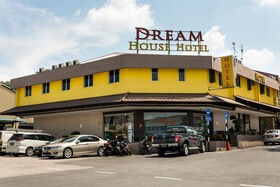 Dream House Hotel