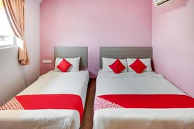 Dream House Hotel