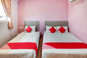 Dream House Hotel