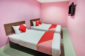 Dream House Hotel