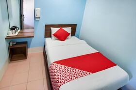 Dream House Hotel