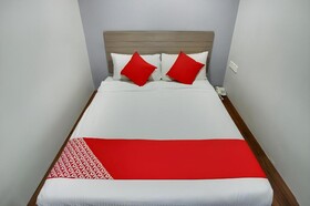 Dream House Hotel