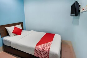 Dream House Hotel