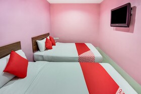 Dream House Hotel