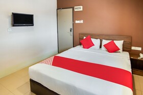 Dream House Hotel