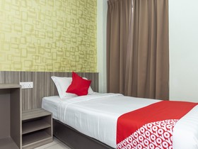 Mk Paradise Hotel by OYO Rooms